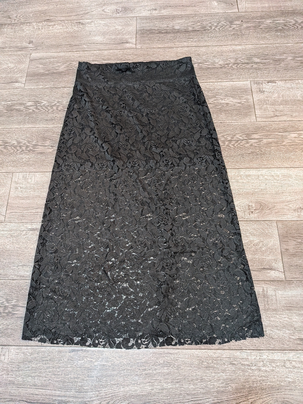 Women's Black Floral Lace Midi Skirt